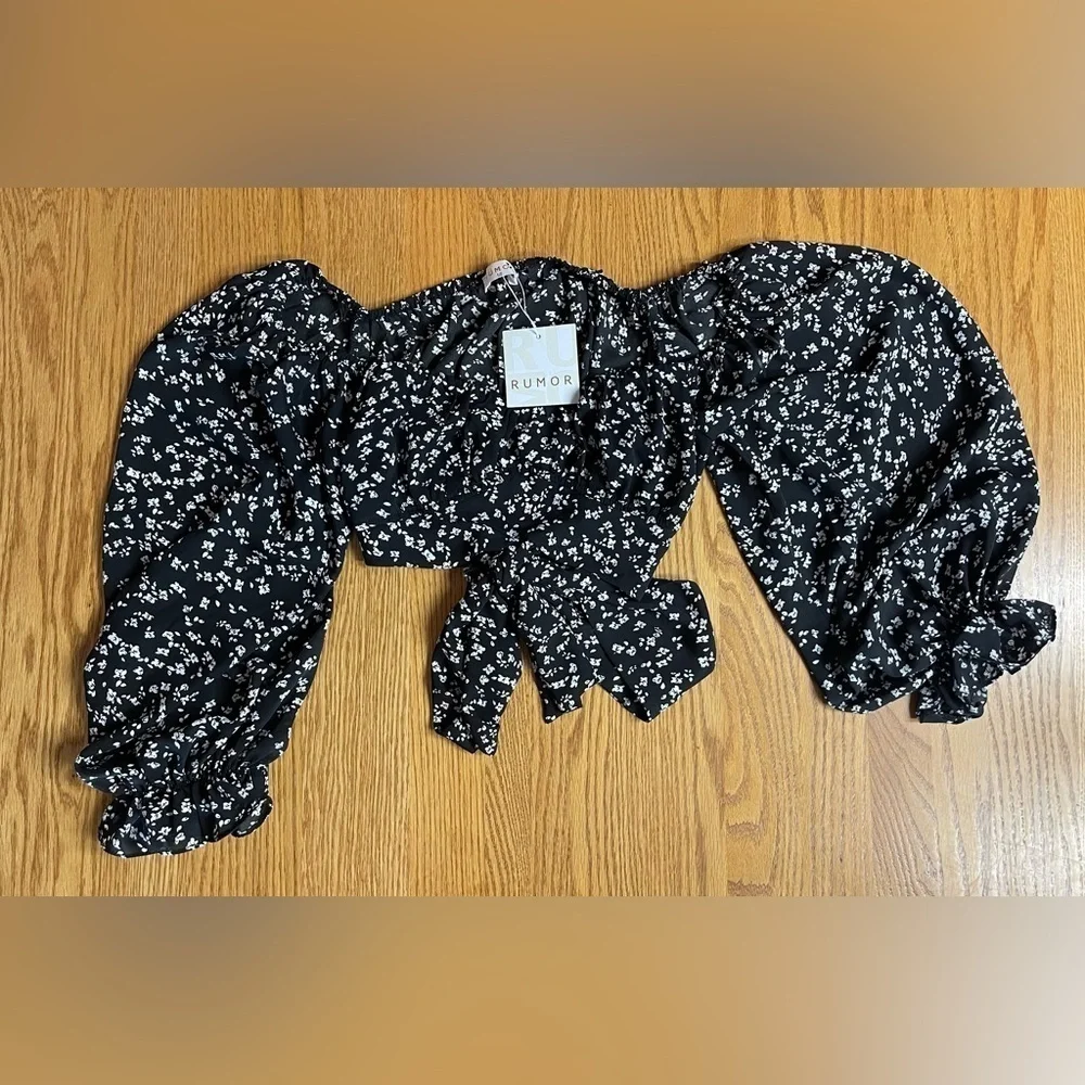 rumor black floral